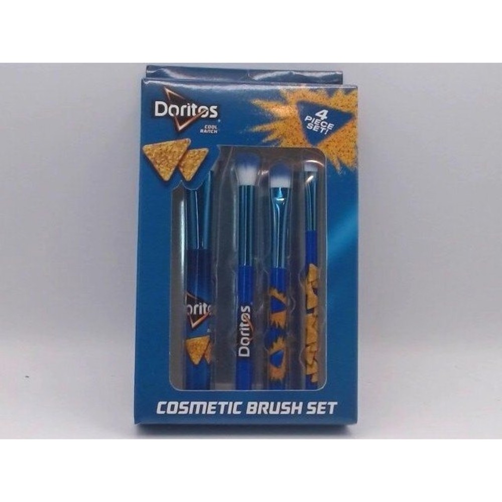 Doritos 4 piece Cosmetic Brush Set, BRAND NEW IN BOX‎